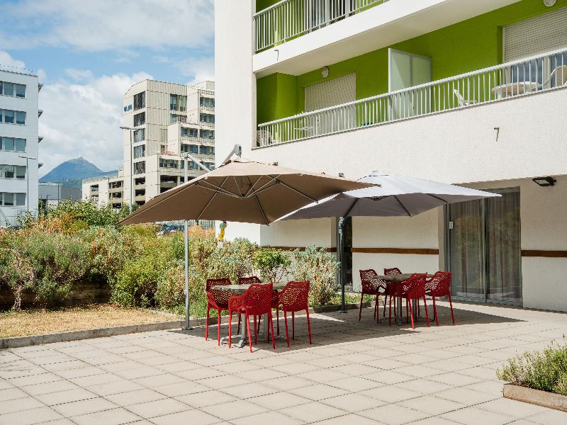 Quality Suites Clermont-ferrand Stadium image