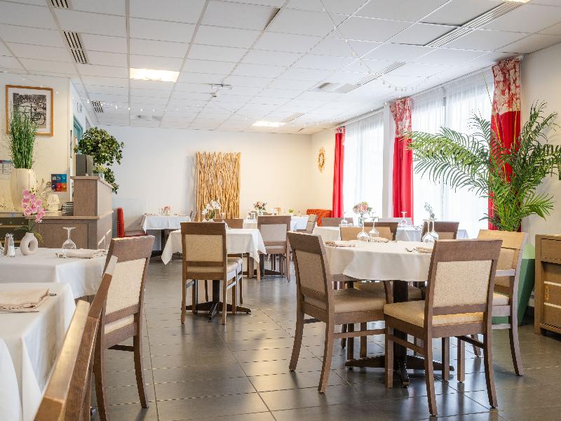 Quality Suites Clermont-ferrand Stadium image