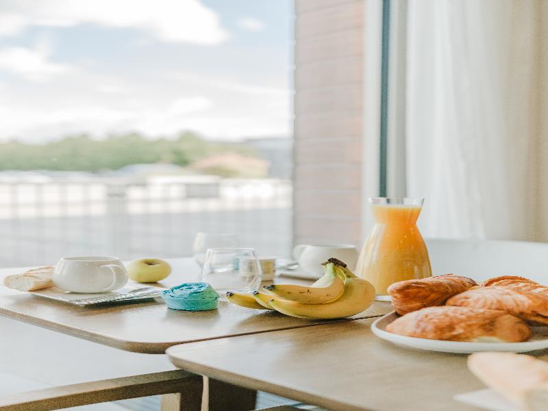 Quality Suites Dinan image