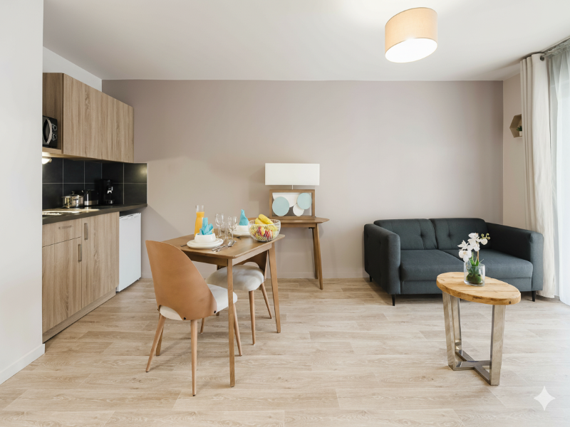 Quality Suites Dinan image