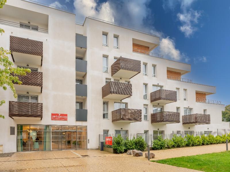 Quality Suites Nancy Zenith image