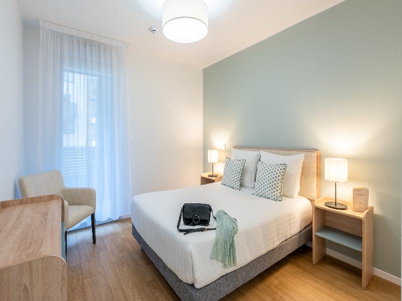 Quality Suites Nancy Zenith image