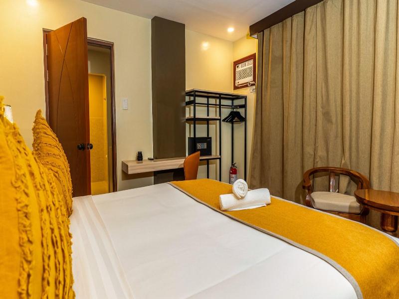 Hollywood Hotel Puerto Princesa image