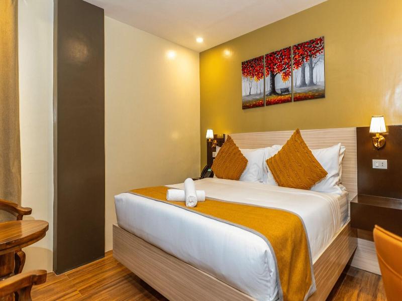 Hollywood Hotel Puerto Princesa image