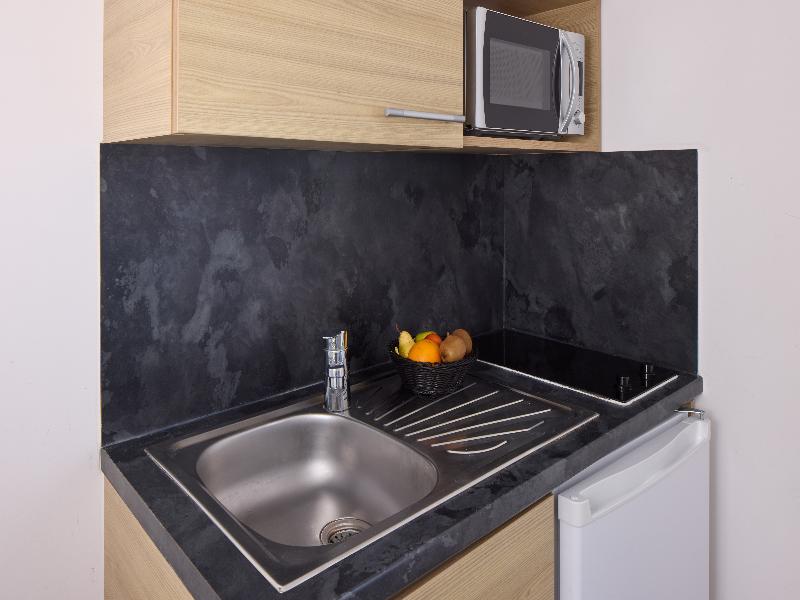 Quality Suites Marseille Centre Lodi image