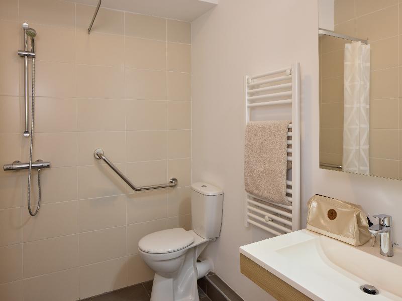 Quality Suites Marseille Centre Lodi image