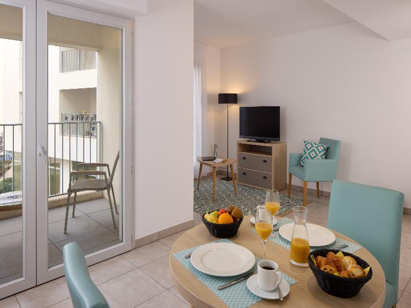 Quality Suites Marseille Centre Lodi image