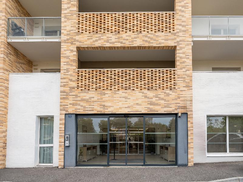 Quality Suites Massy Palaiseau image