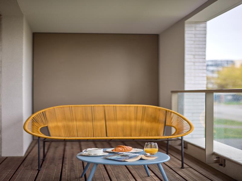 Quality Suites Massy Palaiseau image
