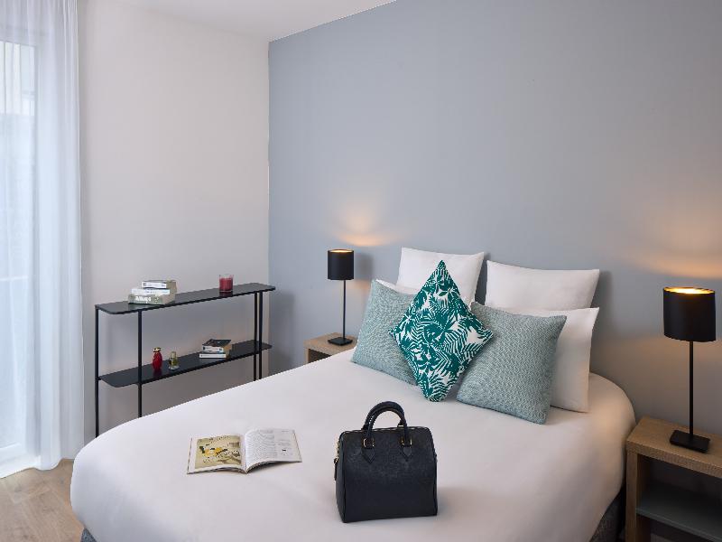 Quality Suites Massy Palaiseau image