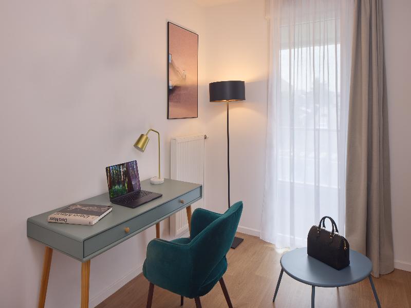 Quality Suites Massy Palaiseau image
