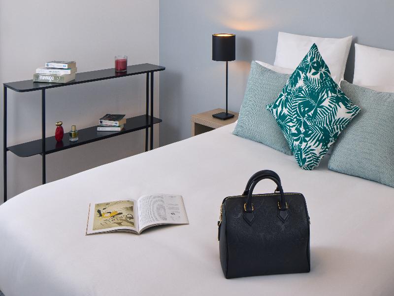 Quality Suites Massy Palaiseau image