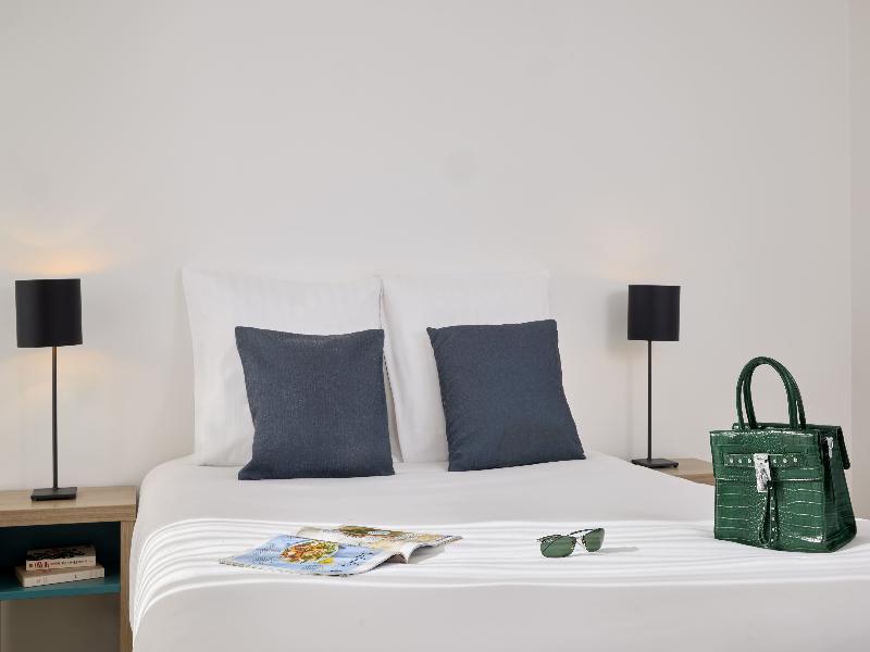Quality Suites St-quentin En Yvelines image