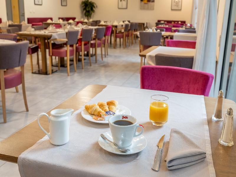 Quality Suites Mulhouse image