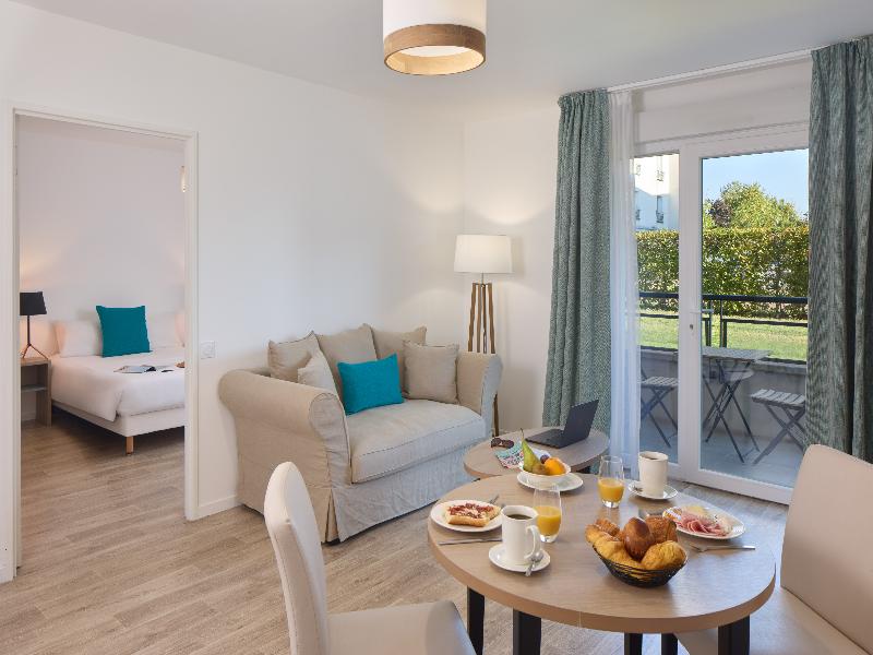 Quality Aparthotel Orleans Sud Zenith image