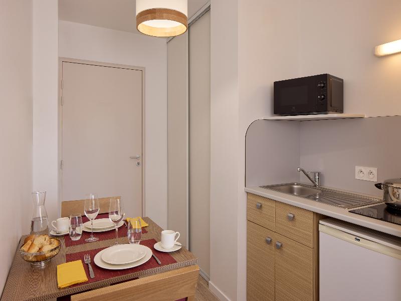 Quality Aparthotel Orleans Sud Zenith image