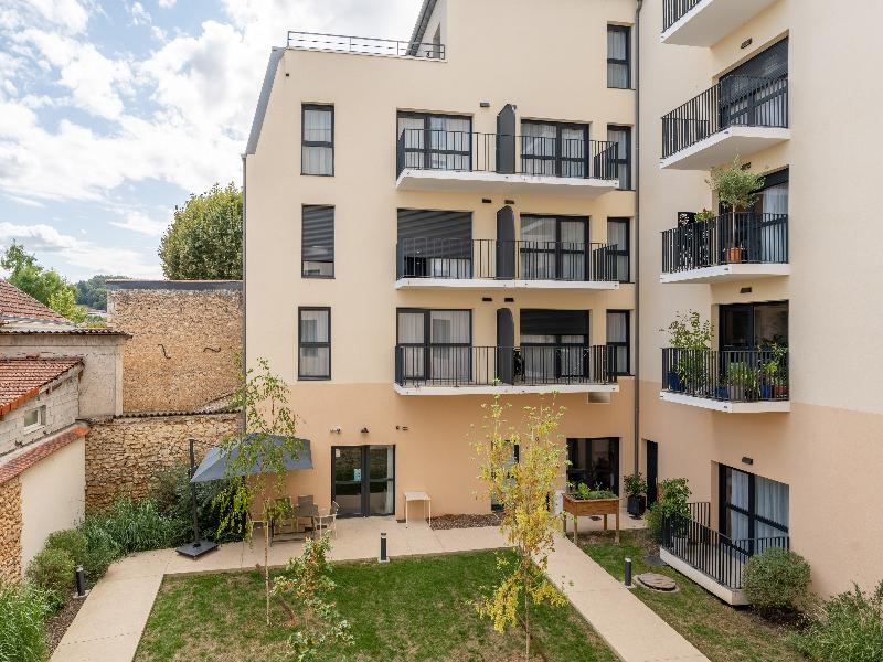 Quality Suites Périgueux image