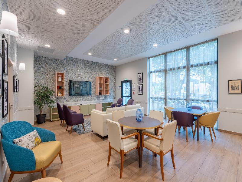 Quality Suites Périgueux image