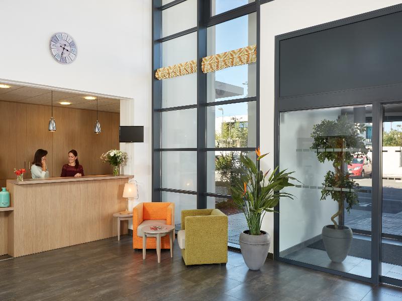 Quality Suites Perpignan image