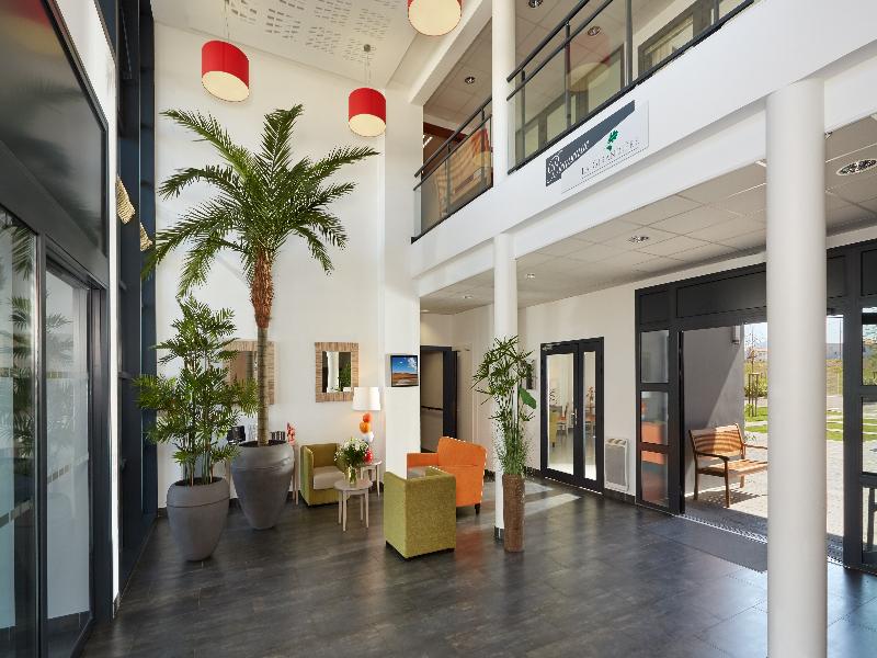 Quality Suites Perpignan image
