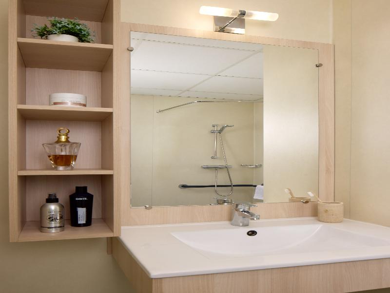 Quality Suites Perpignan image