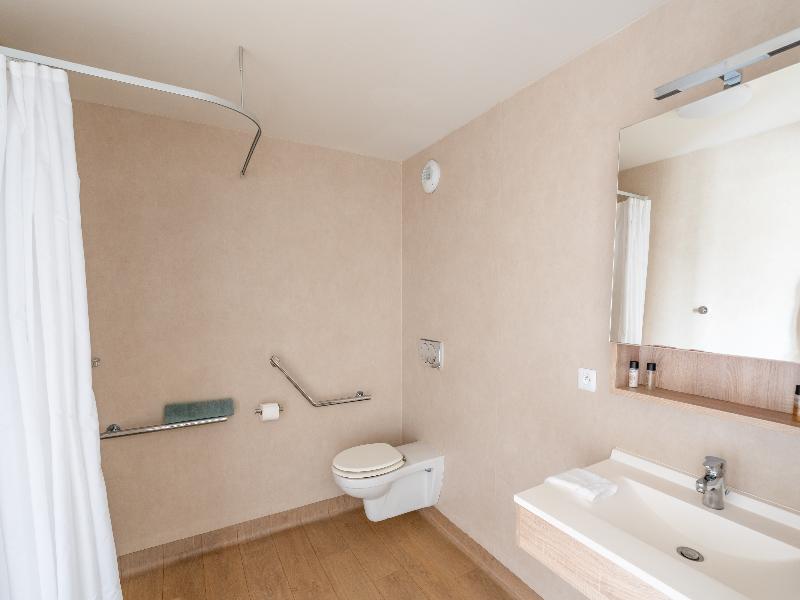Quality Suites Reims - Les Capucins image