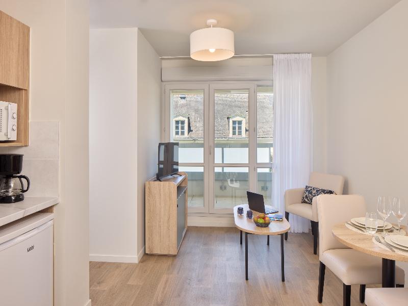 Quality Aparthotel Saumur image