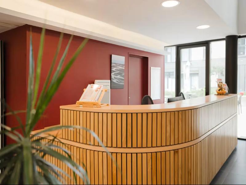Quality Suites Saint-malo image