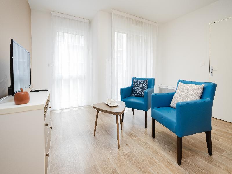Quality Suites Saint-malo image