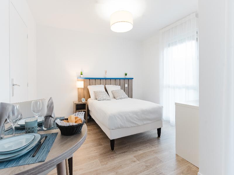 Quality Suites Saint-malo image