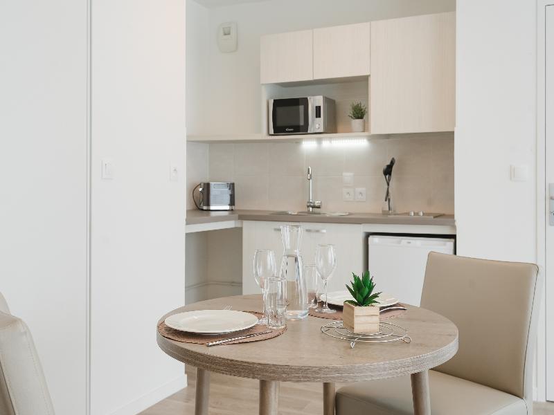 Quality Suites Saint-malo image