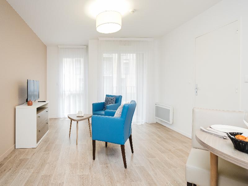 Quality Suites Saint-malo image