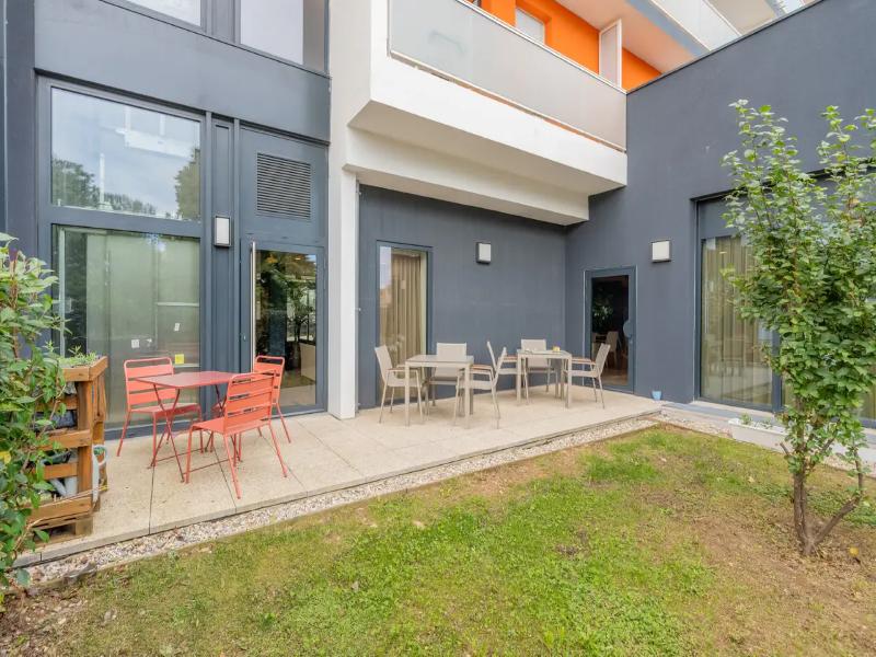 Quality Suites Villefontaine image