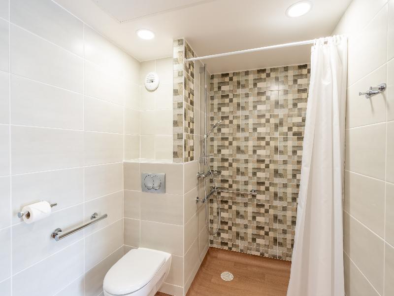 Quality Suites Villefontaine image
