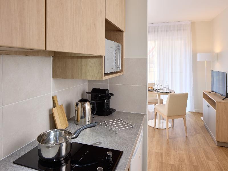 Quality Suites Voiron image