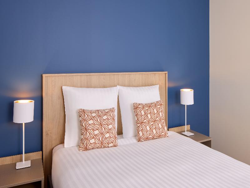 Quality Suites Voiron image