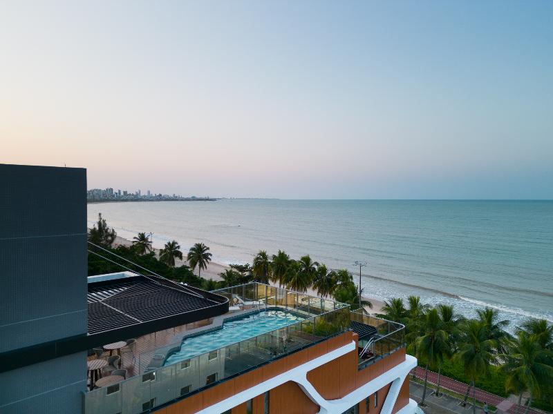 Icon Hotel image