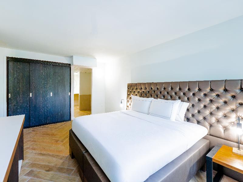 Parasasa Hotel image