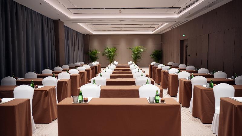 Pagoda Hotel Hangzhou Zijingang image
