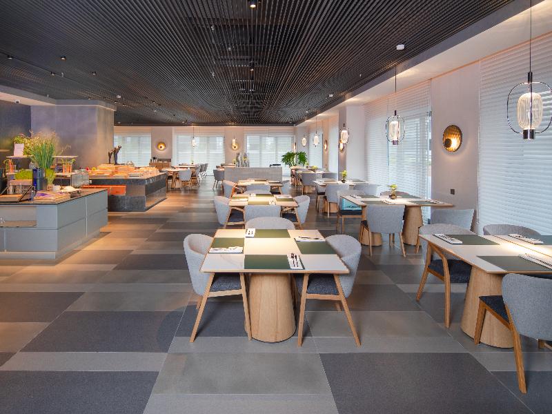 Pagoda Hotel Hangzhou Zijingang image