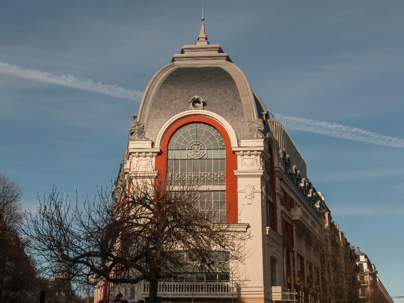 Palacio Bellas Artes San Sebastian, Curio Collect image