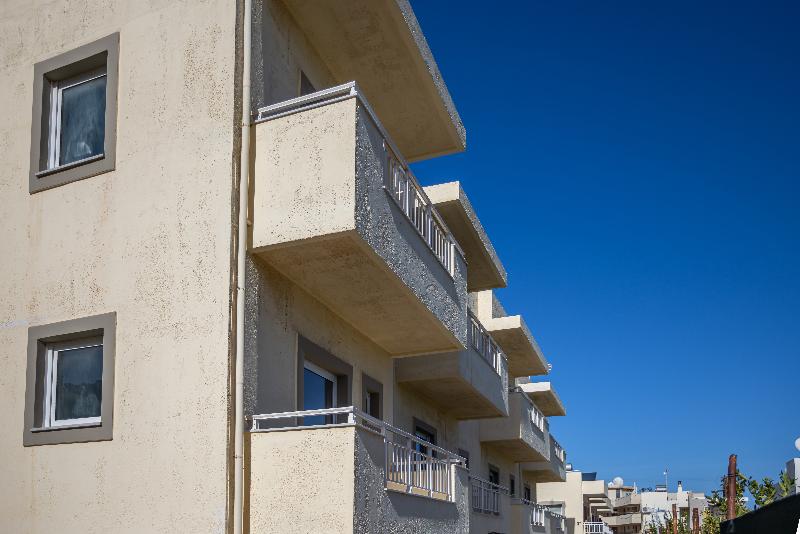 Sunny Vibes - Adults Only 12+