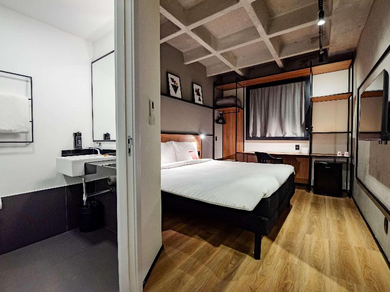 Ibis Pelotas — view