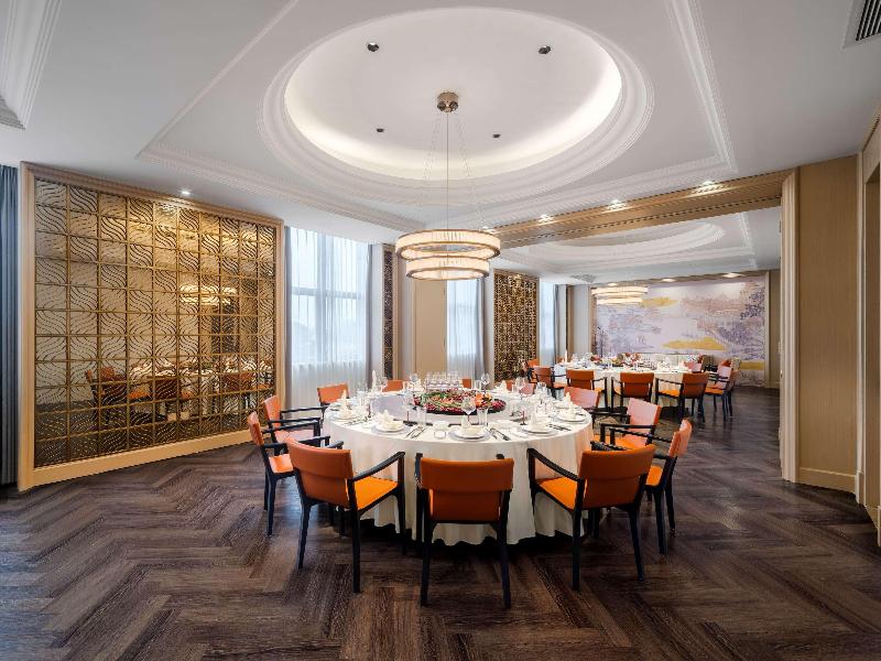 Grand Mercure Wuxi Huishan image