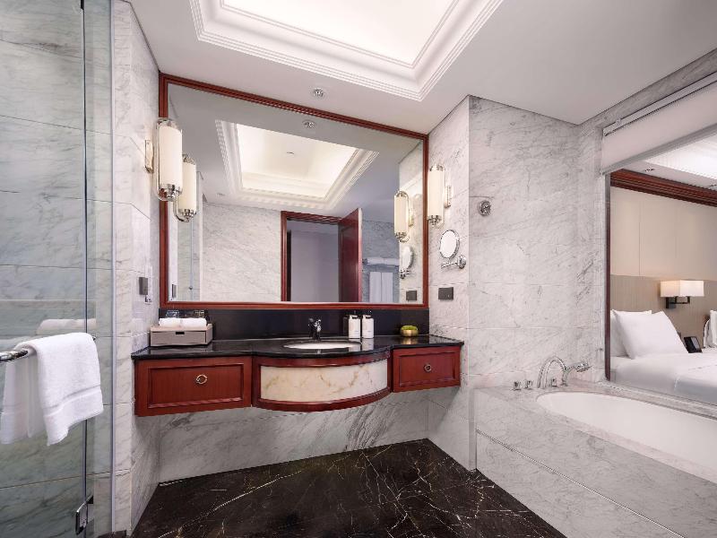 Grand Mercure Wuxi Huishan image