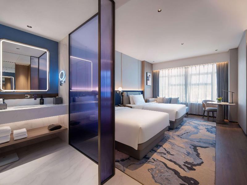 Novotel Zhoushan Luting image