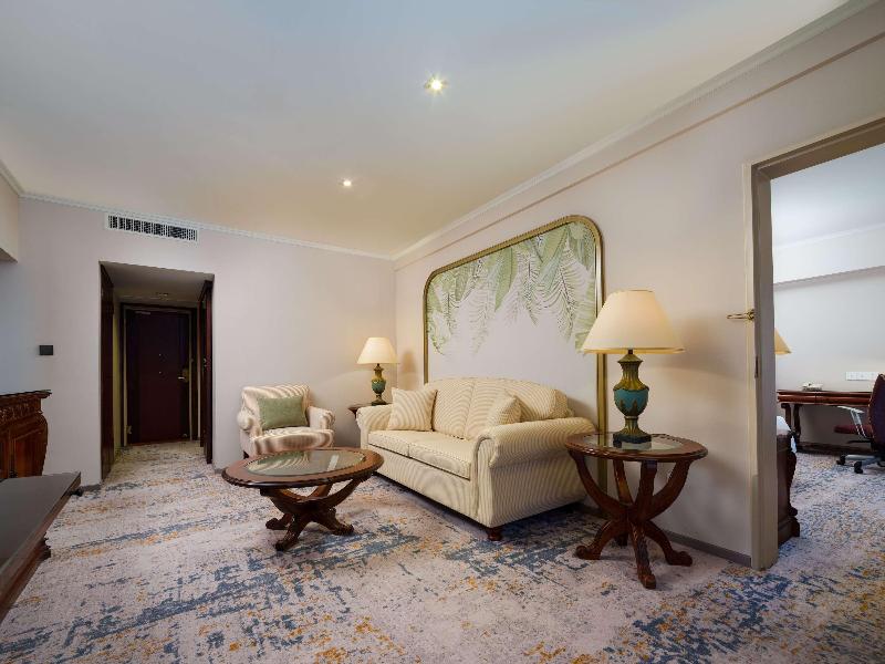 Hotel Shanghai Hongqiao - Handwritten Collection image