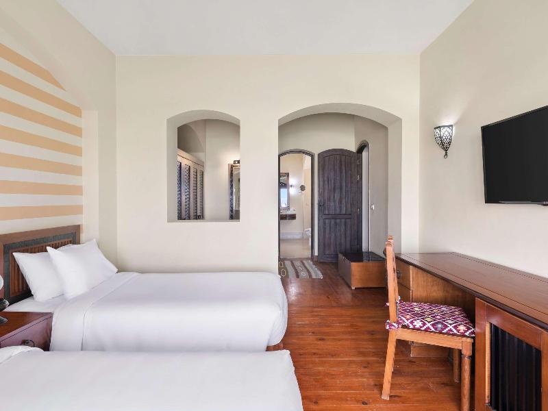 Swissotel Resort El Quseir image
