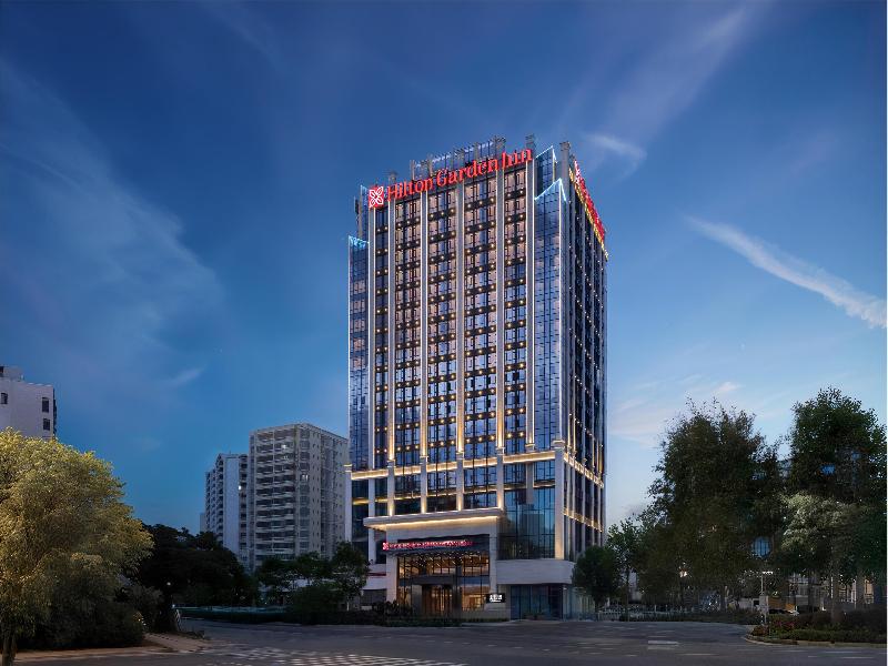Hilton Garden Inn Maoming Xinyi image