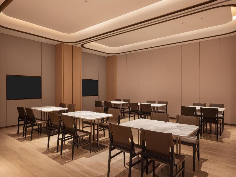 Hilton Garden Inn Maoming Xinyi image